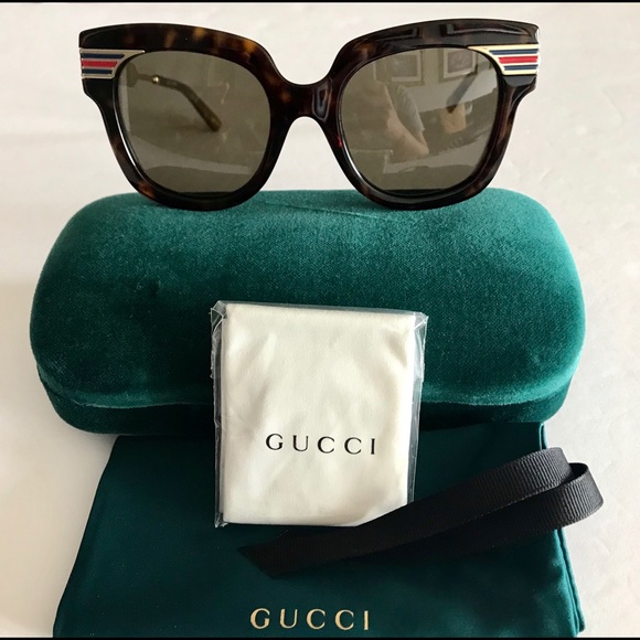 Accessories - Sunglasses Accessories - Sunglasses